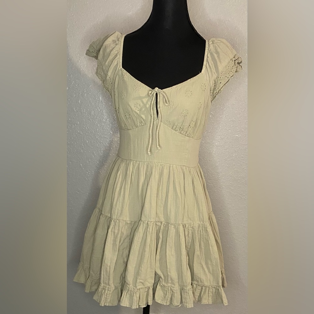Elegant Light Green Dress